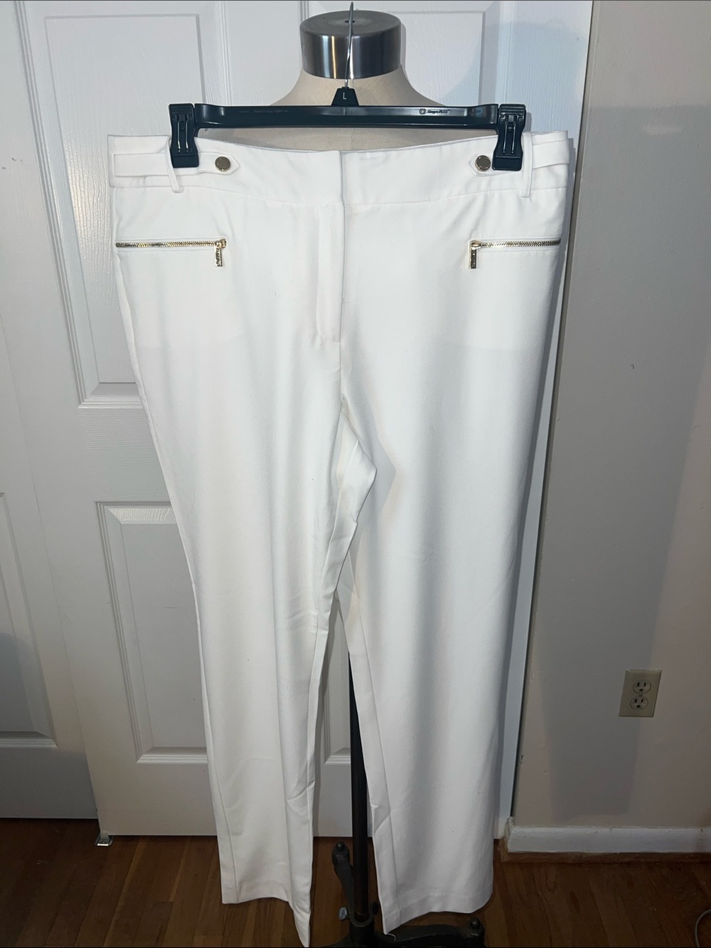 Women's Calvin Klein White Stretch Ponte Pull-On Pants with Gold Zippers